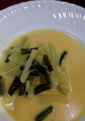 Foto resep Kuah santan sayur (labu siam dan kacang panjang)