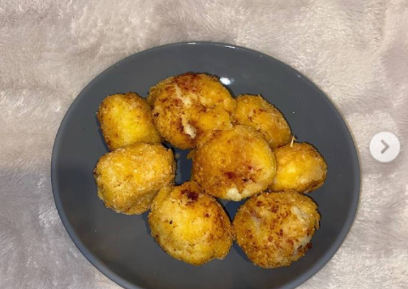 Croquettes de purée / jambon et gruyère