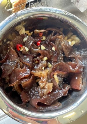 快速/小菜-涼拌蒜辣黑木耳 的食譜成品照片