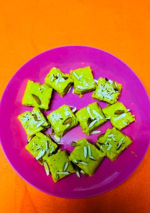 A picture of Milk powder burfi.