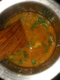 காளான் குழம்பு (Kaalaan kulambu recipe in tamil) செய்முறை முக்கிய புகைப்படம்