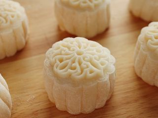 簡易減糖版奶黃冰皮月餅