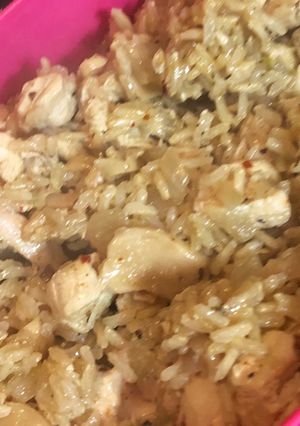 Una foto de Risotto de pollo y champiñones