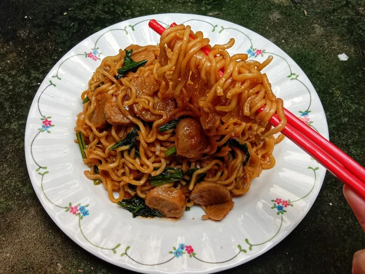 Cara Mudah Membuat Resep Mie Goreng Trasi yang Lezat Anti Ribet, Uenak Banget