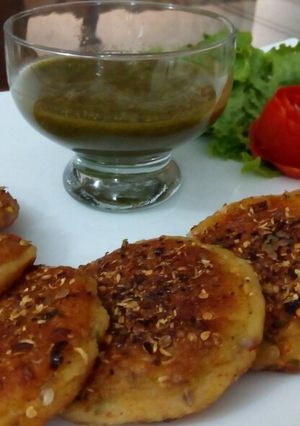 A picture of Allu kay chapli kabab.