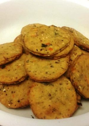 A picture of Veggie Khara Biscuit.