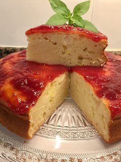 Una foto de Bizcocho de requesón o ricotta con manzana