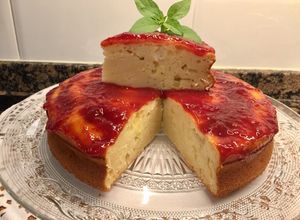 Una foto de Bizcocho de requesón o ricotta con manzana