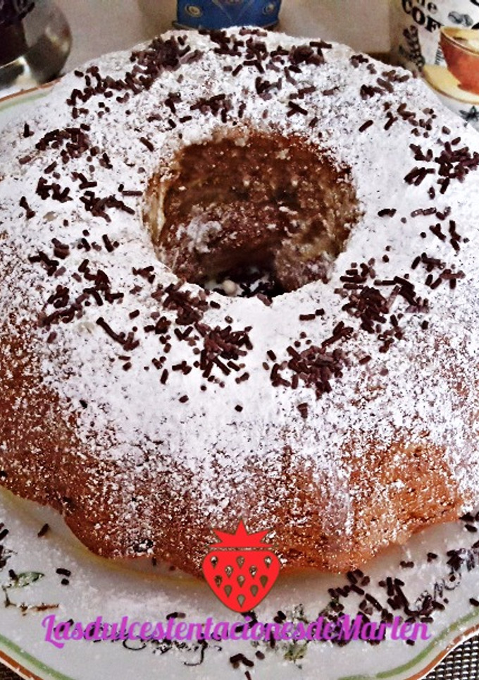 Una foto de Bizcocho de chocolate y plátano