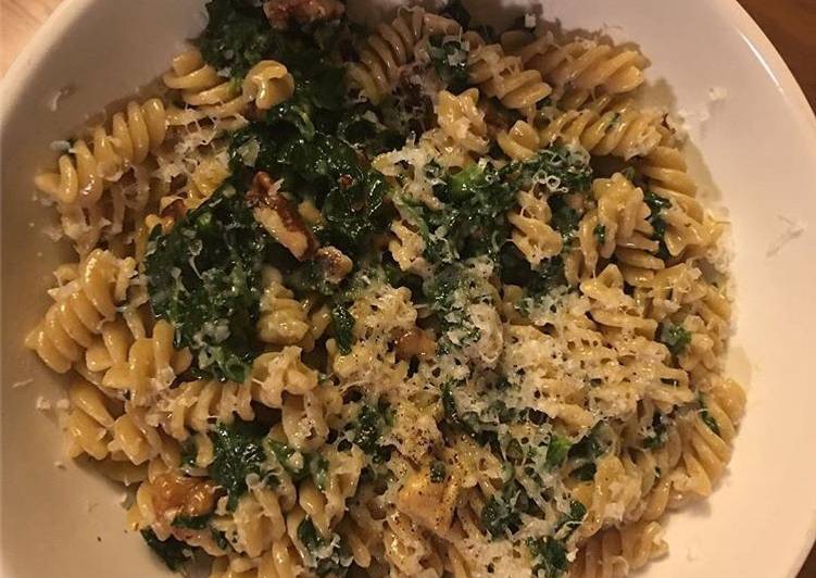 Recipe of Quick Pasta with creamy spinach sauce