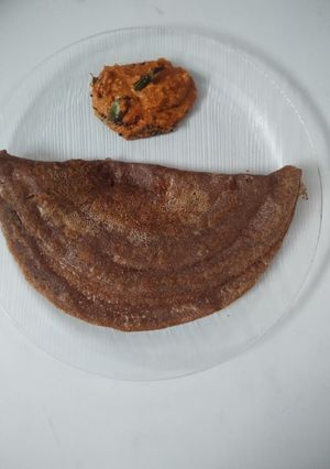 A picture of Instant Ragi Dosa with Special SI Chutney.