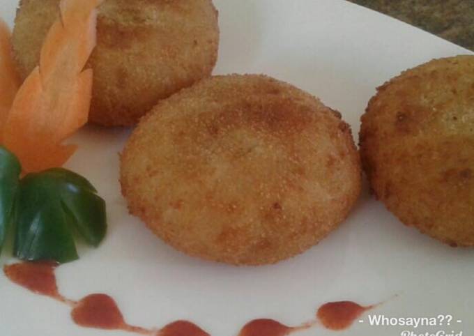 Recipe of Favorite Whosayna’s Kheema Patties