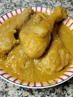 சிக்கன் லெக் பீஸஸ் கிரேவி (Chicken Leg Piece Gravy Recipe in Tamil) செய்முறை முக்கிய புகைப்படம்