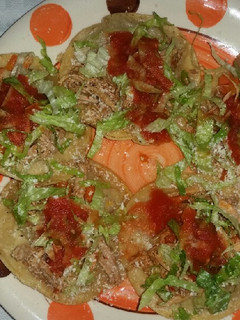 Una foto de Sopitos con carnitas de 1 día antes