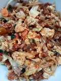 Egg & meat floss with veggies stir fry