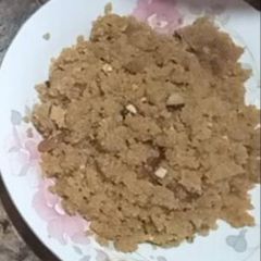 A picture of Gur wala halwa (special for winter).