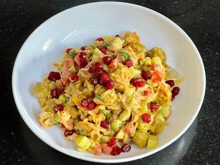 High Protein Weight Loss Soya Chunks Salad With Foxnut (Makhana) Dressing