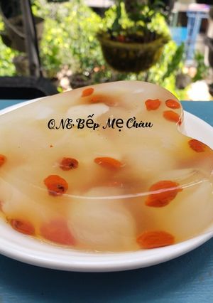 Hình của món Rau câu nhãn kỹ tử.