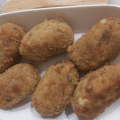 A picture of Cheese Filled Potato Rolls.