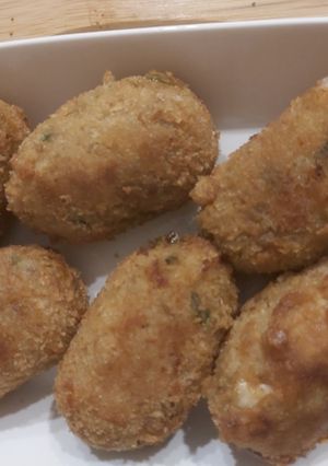 A picture of Cheese Filled Potato Rolls.