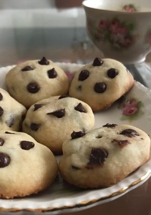 Una foto de Cookies de manteca/ con chips de chocolate