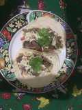 Tortillas con ensalada y Bisteck
