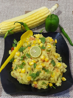 મકાઈ ઉપમા (Makai Upma Recipe In Gujarati) રેસીપી મુખ્ય ફોટો