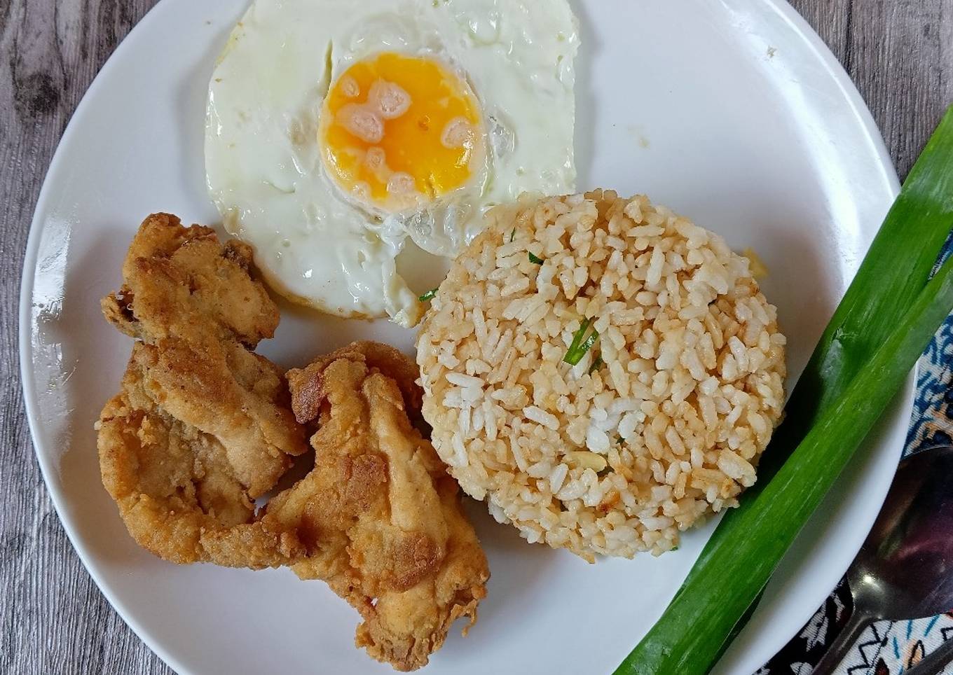 Nasi Jeruk Ayam Crispy