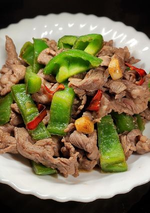 青椒炒牛肉 的食譜成品照片