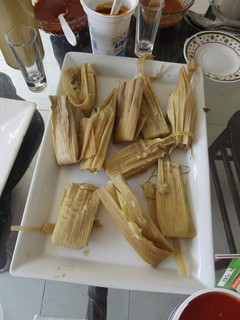 Una foto de Tamales de hongos