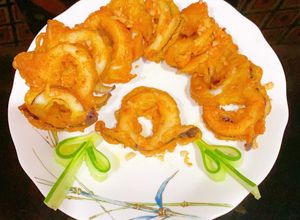 Hình của món Mực chiên bơ tỏi.