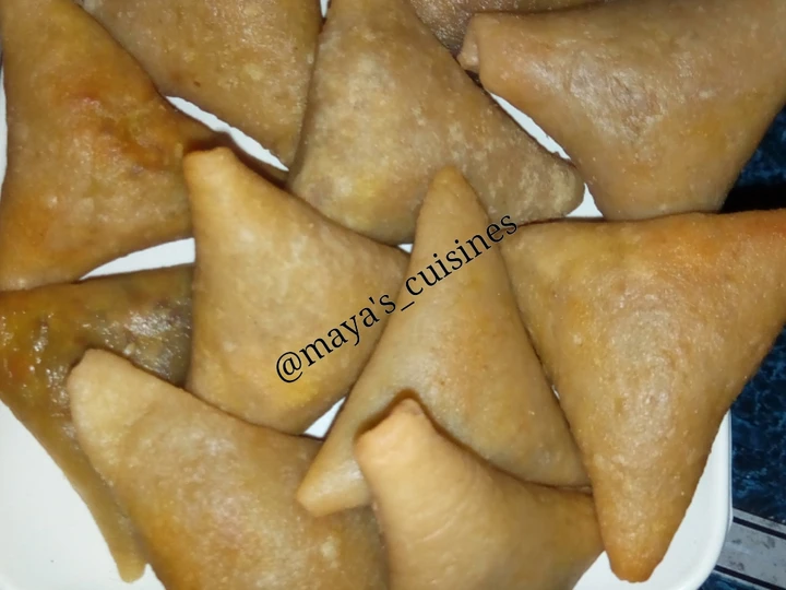 Easy Steps to Make Recipes Pastry samosa the Awesome  Appealing.