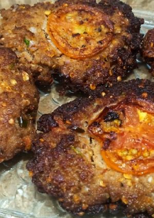 A picture of Chapli kabab.