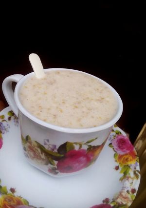 A picture of Home made oats.