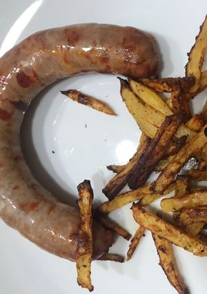 Una foto de Butifarra con patatas en Airfryer Cosori