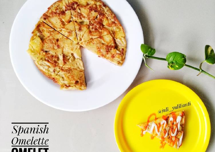 Cara Gampang Menyiapkan Spanish Omelette * Omelet Kentang, Sempurna