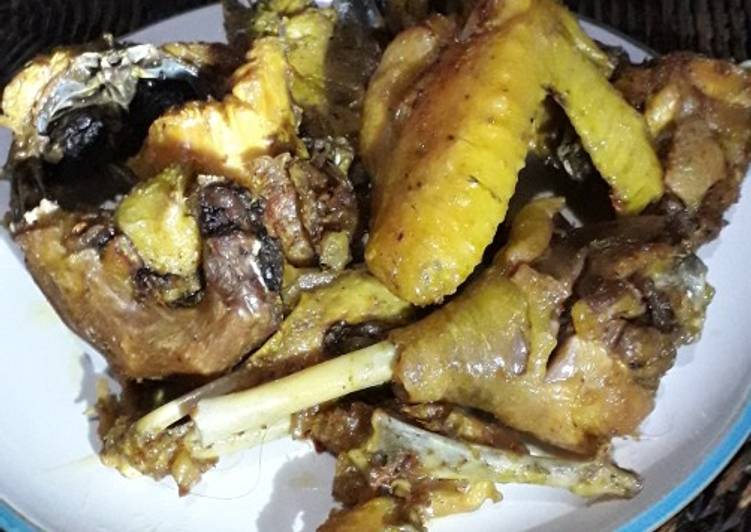 Ayam goreng kampung