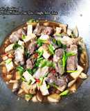 Sườn Non kho tiêu, nấm đùi gà, tàu hủ/ Soft-ribs w mini king oyster and tofu