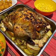 A picture of Ayam Apel Kurma Kentang Panggang Oven.