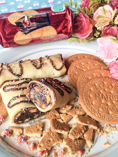 Foto resep Dadar Gulung lsi Saus Cokelat Biskuit Marie by @olinyolina #MarieRegalCreations