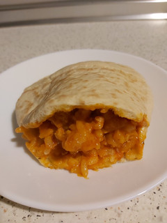 Una foto de Pan de pita relleno a manera 🤤🤤