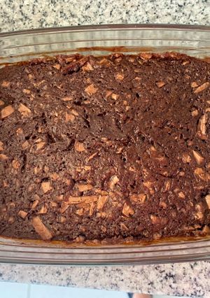 Una foto de Brownie de plátano sin harina