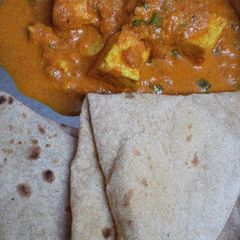 A picture of Paneer butter masala.