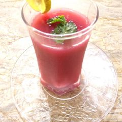 A picture of Falsay Ka sharbat.