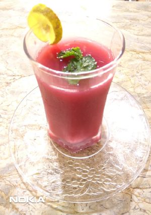 A picture of Falsay Ka sharbat.