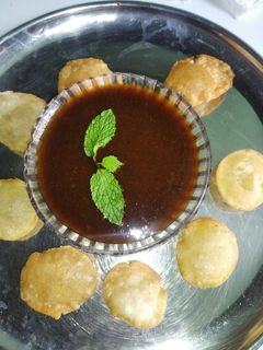 பேரிச்சம் பழம் புளிப்பு சட்னி (Peritcham pazham pulippu chutney recipe in tamil) செய்முறை முக்கிய புகைப்படம்