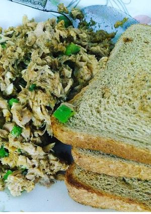 A picture of Fried Tuna fish.