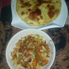 A picture of Bakhri with veg sauce.