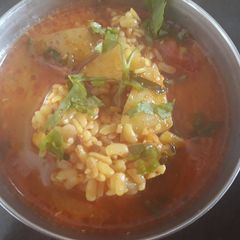A picture of Aloo Dal.