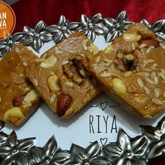 A picture of Sohan halwa.